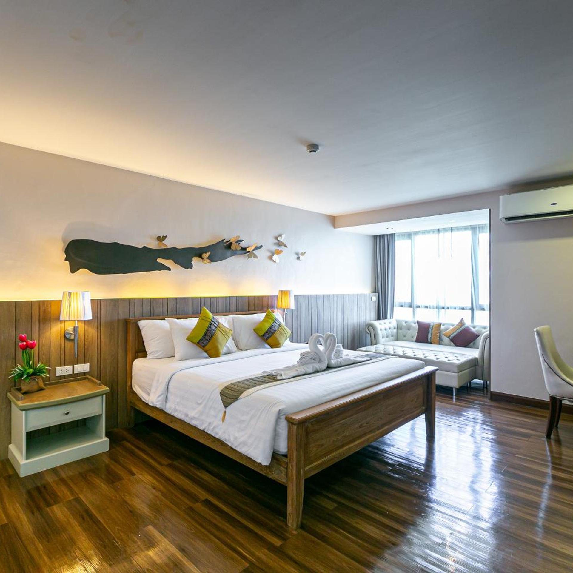Junior Suite, Grand Ratchapruek Hotel 7/10