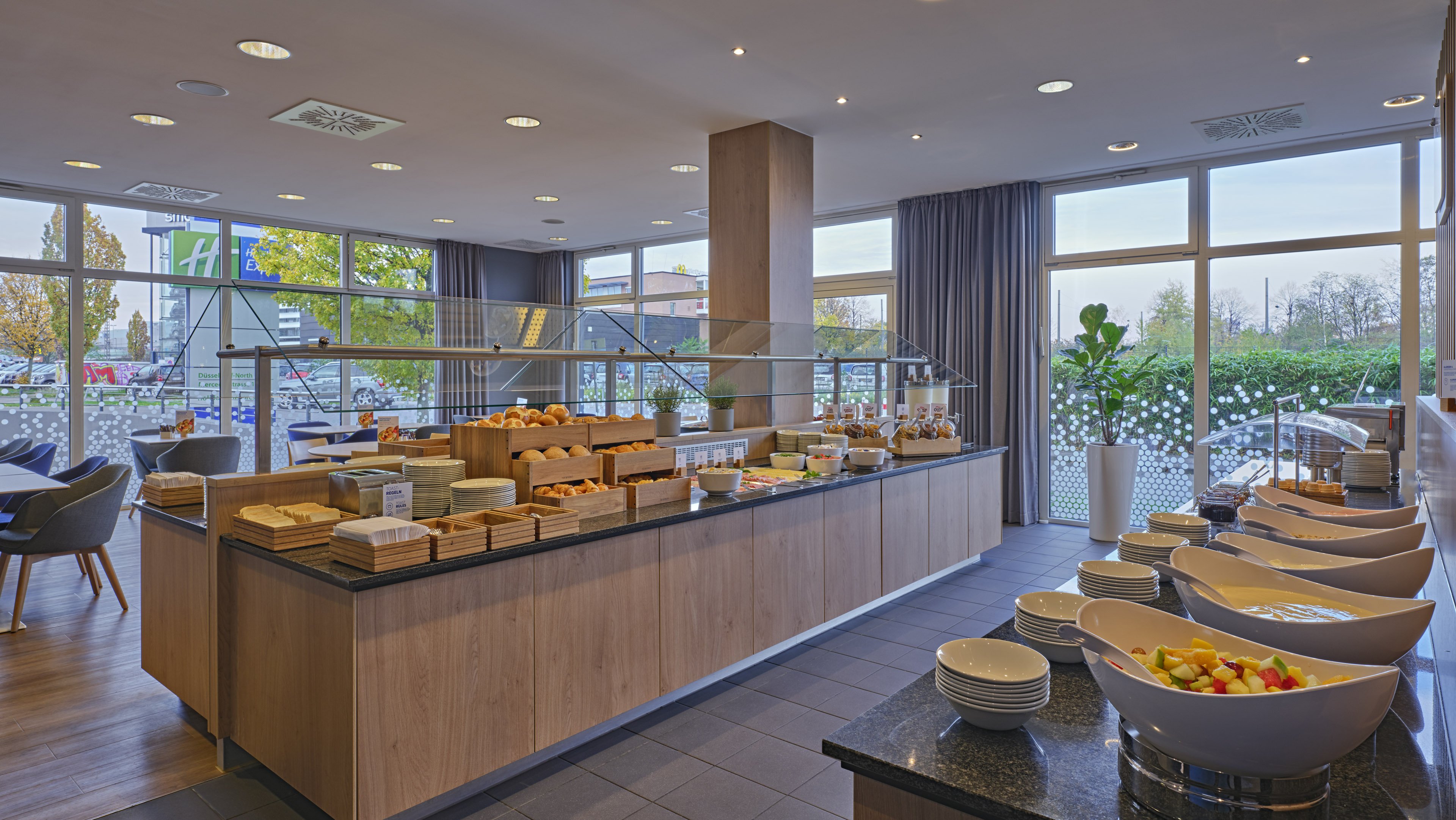 Holiday Inn Express Dusseldorf - City North 10/35