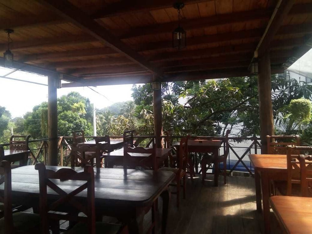 Mango Garden Hotel 28/40