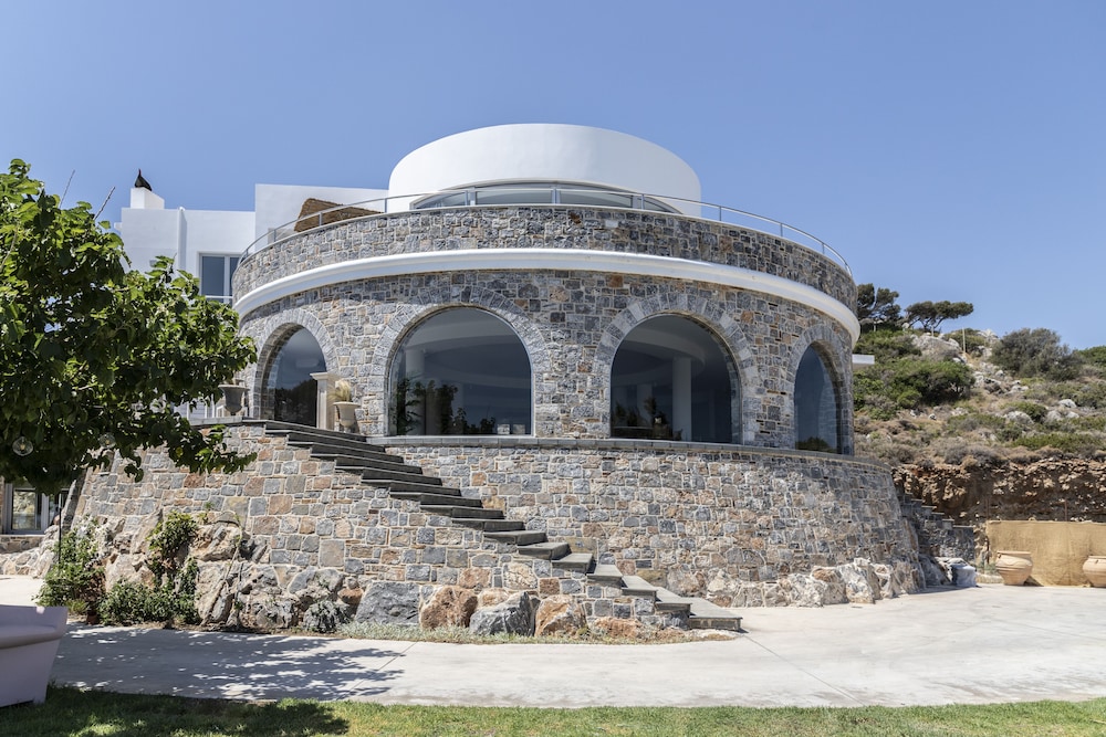 Kouros Exclusive Suites - Adults Only 5/78
