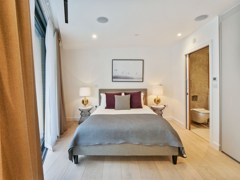Southwark Residences by Aeria Apartments 16/73