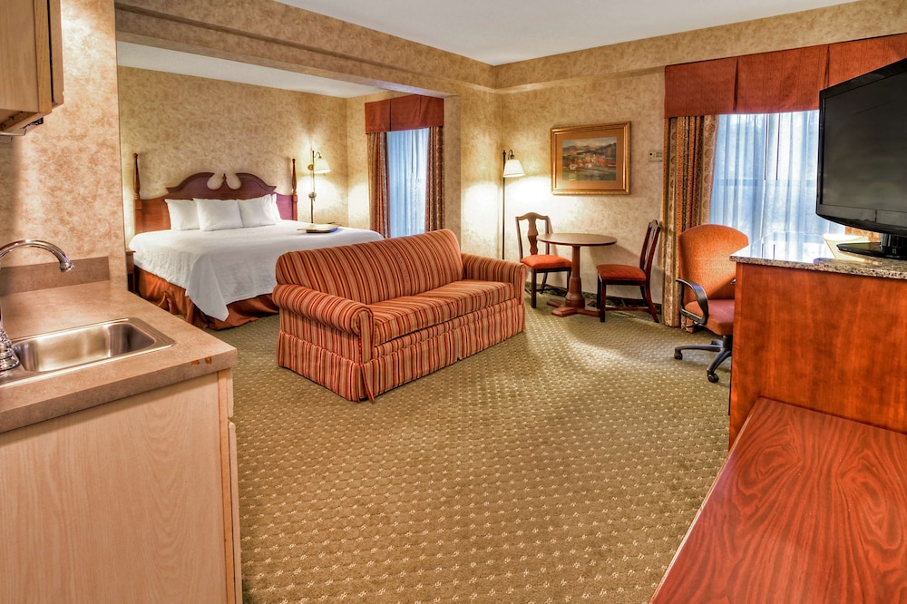 Hampton Inn Marion, NC 23/28
