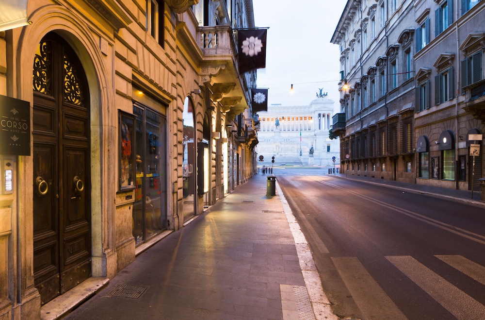 Via Del Corso Home 41/45