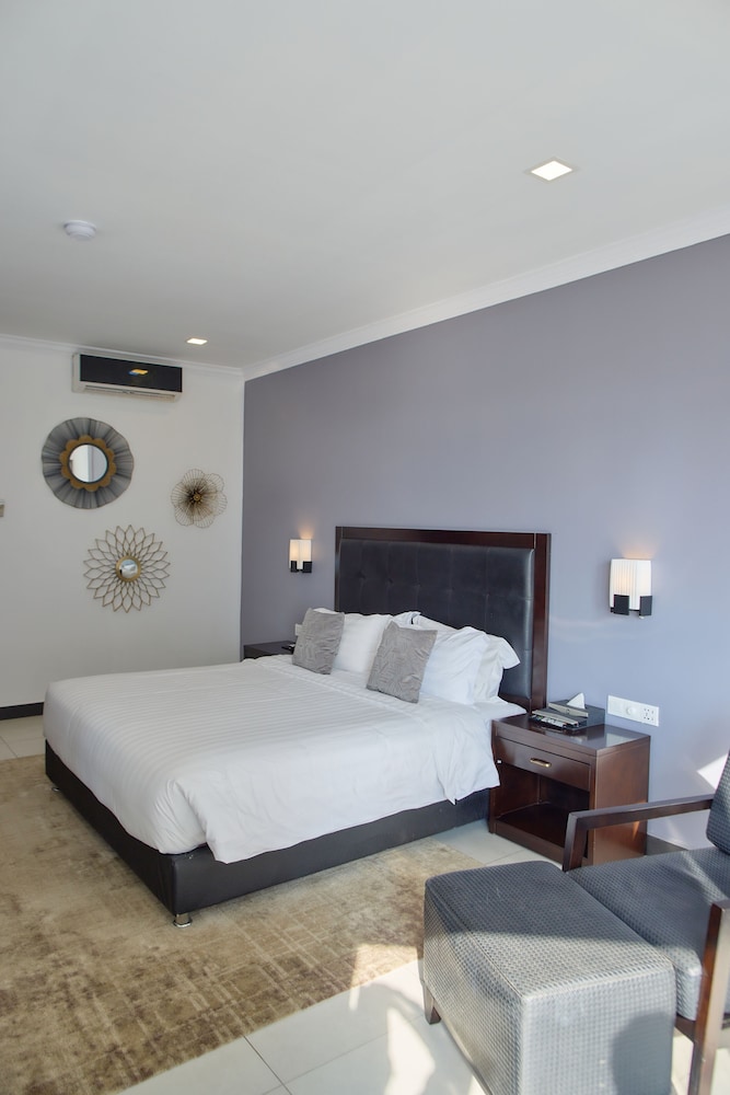 Tower, Deluxe, Double Bed, Sea View
