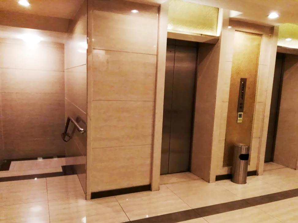 Jiefang Hotel 17/30