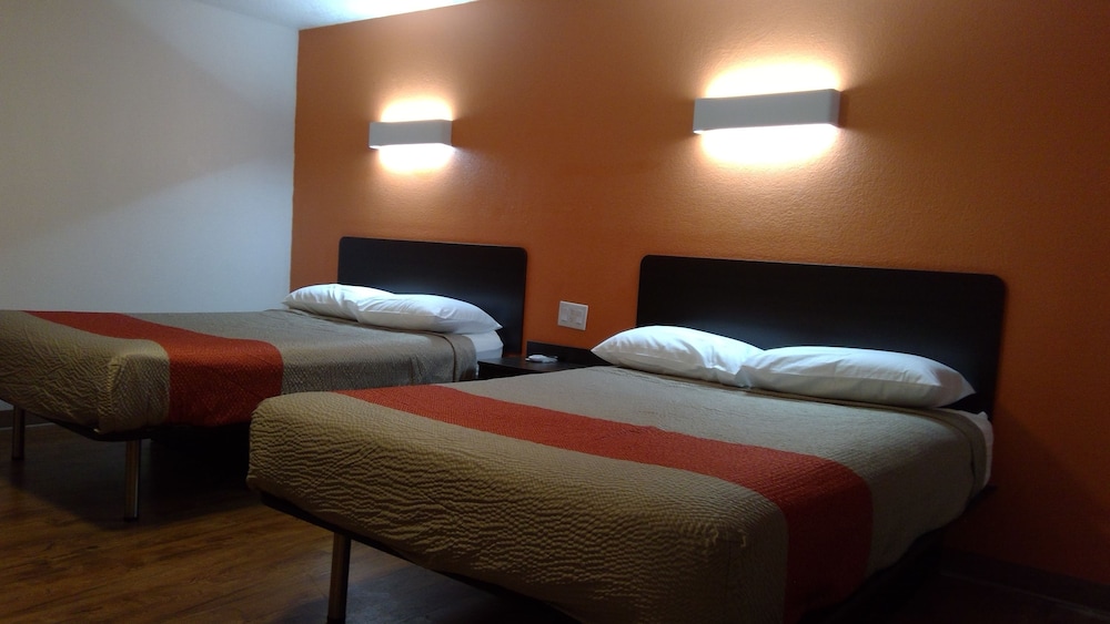 Motel6 Clovis, NM 30/69