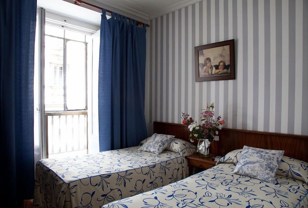 Hostal San Isidro 23/29