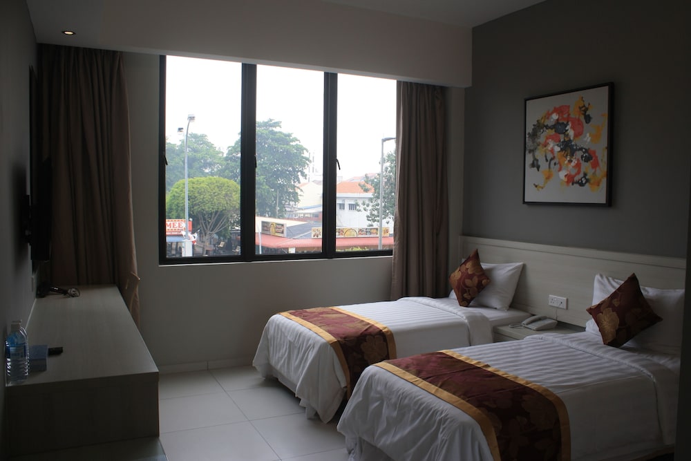 Aurora Hotel 20/53