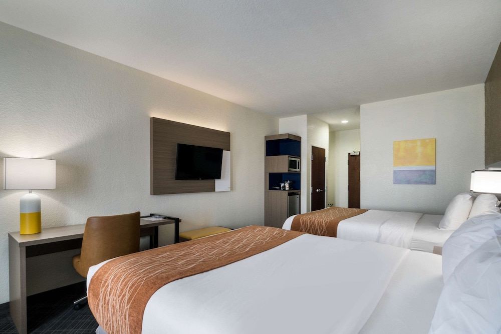 Comfort Inn & Suites Victoria North 11/46