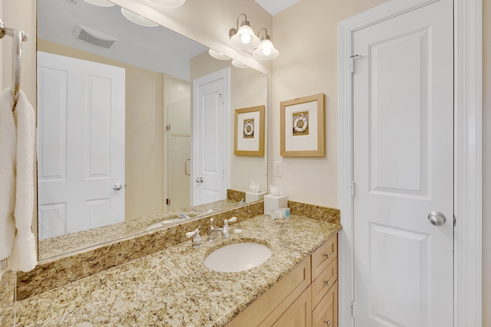 Coral Lagoon Resort Villas &amp; Marina by Keys Caribbean 50/50