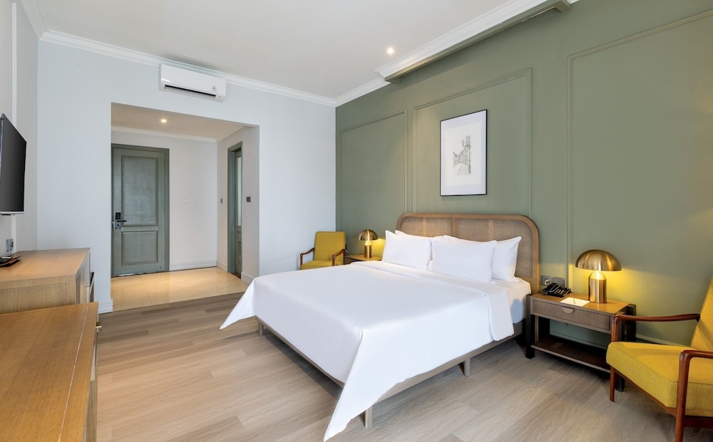 ARTOTEL CASA HANGTUAH 15/50