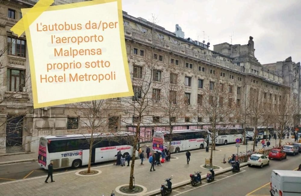 CSI Group - Hotel Metropoli 3/28