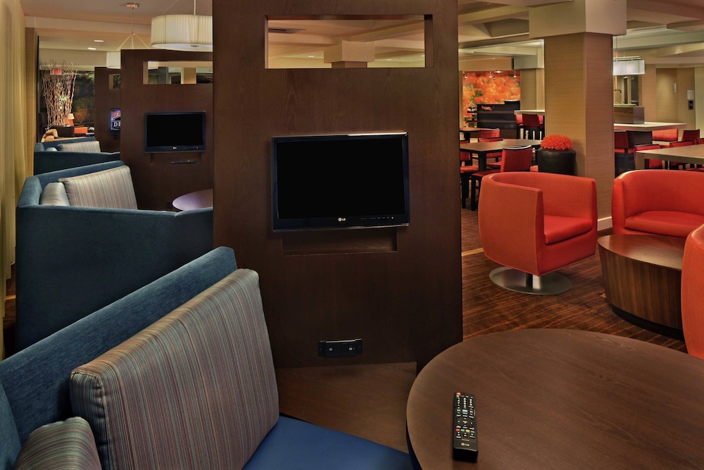 Courtyard by Marriott Hartford Cromwell 25/38