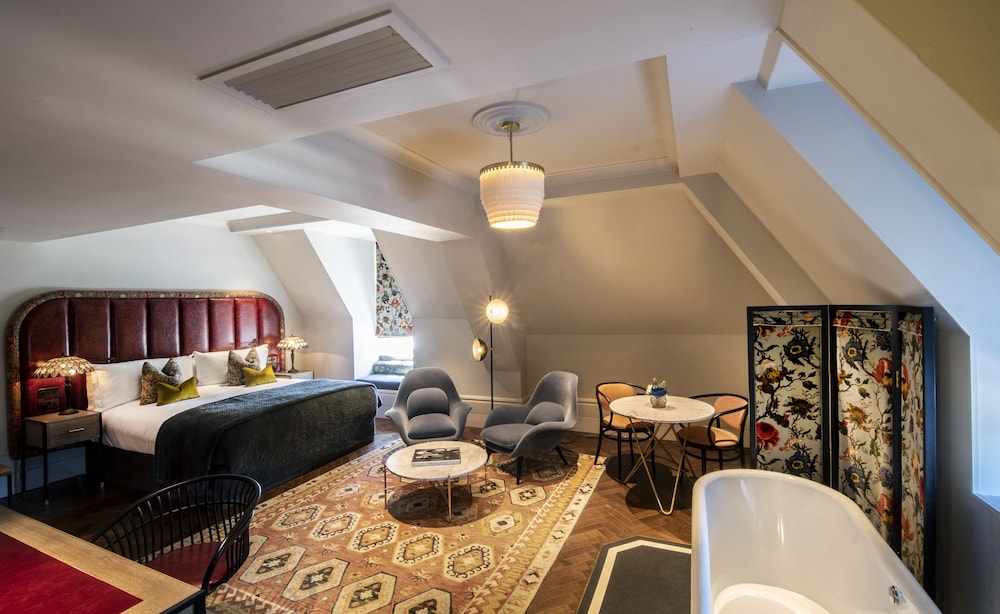 The Bloomsbury Hotel 32/46