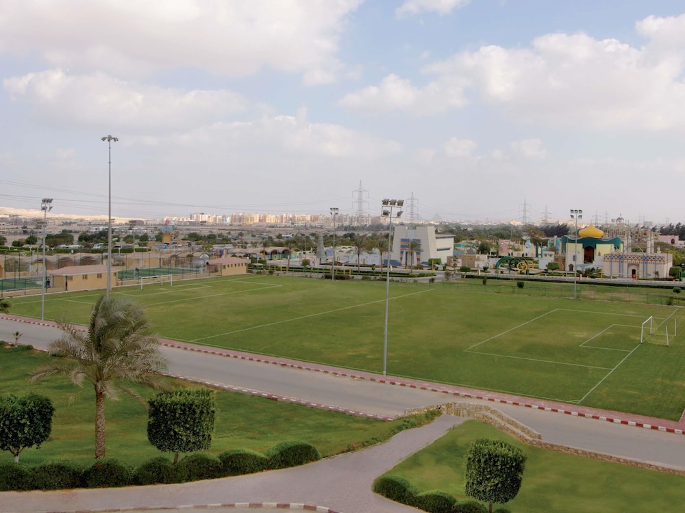 Movenpick Hotel Cairo Media City 28/49