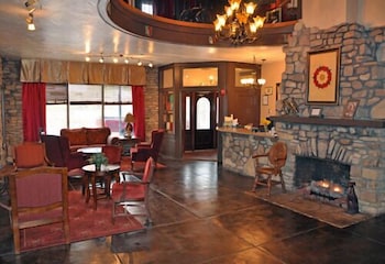 The Old English Inn 40/57