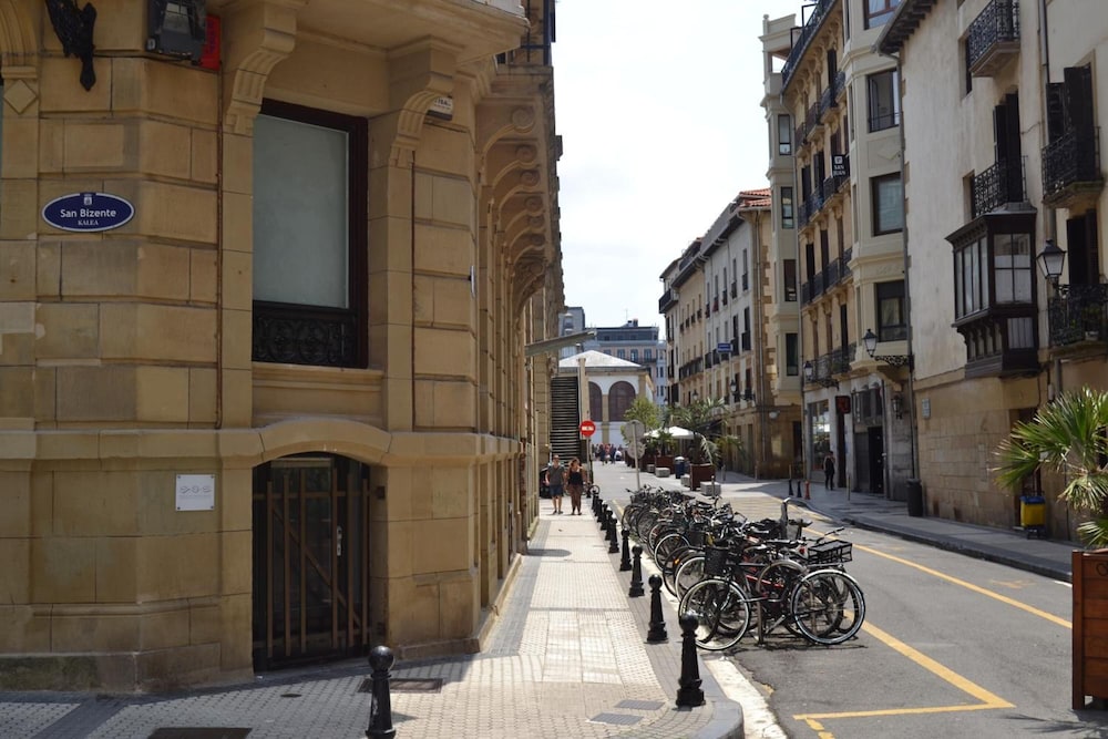 Talaia Hostel 26/32