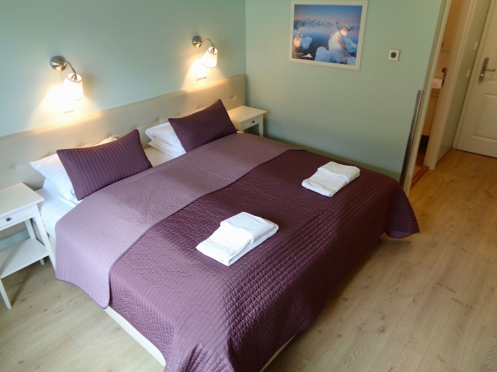 Hali Country Hotel 25/73