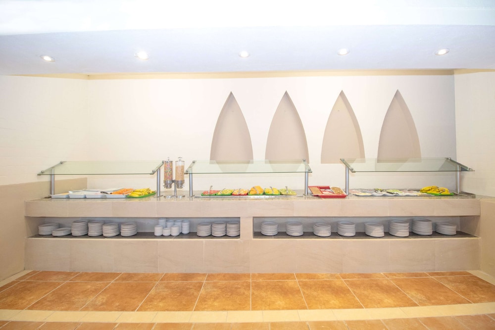 Grand Decameron Complex Bucerias A Trademark All Inclusive 26/76