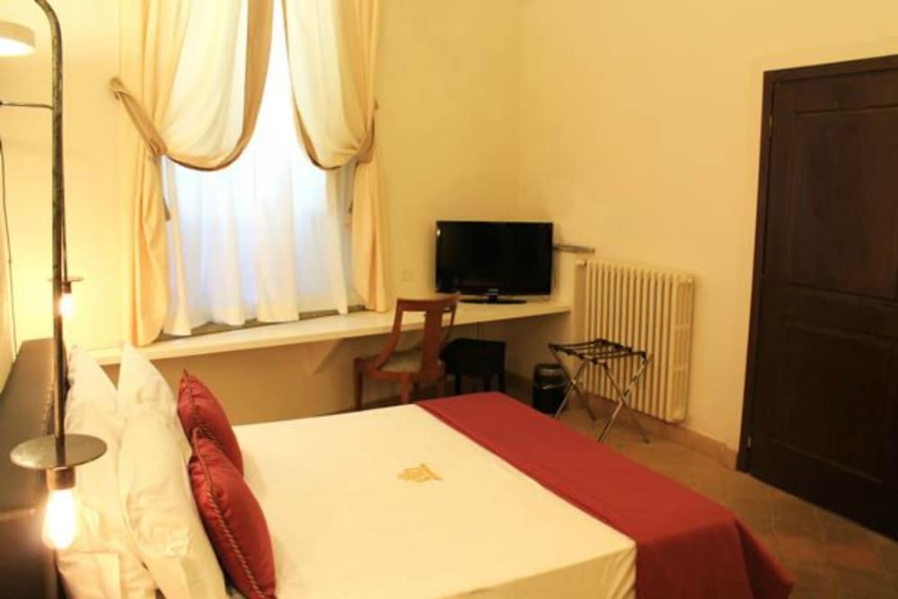 Relais Giulia 70/85