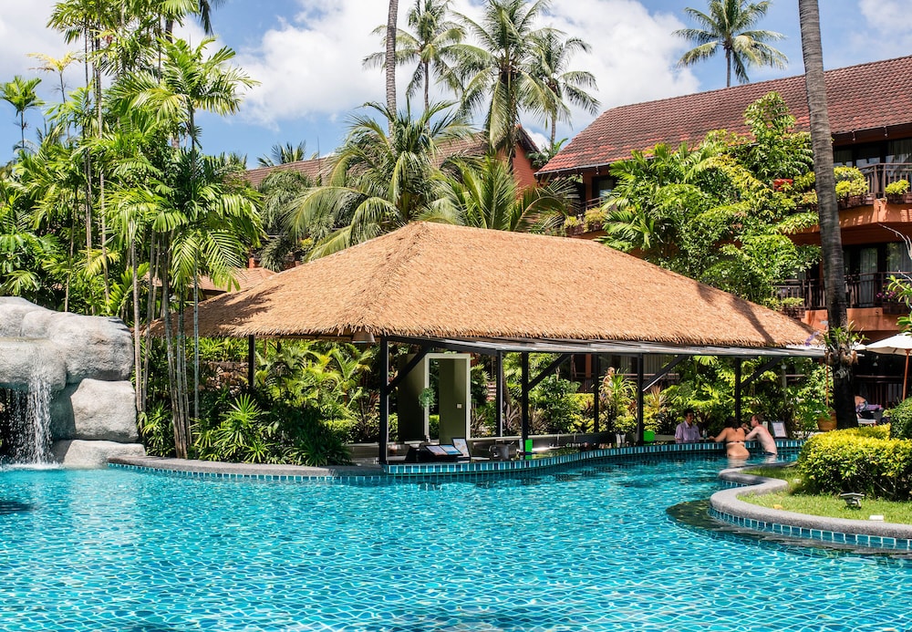 Courtyard by Marriot Phuket Patong Beach 2/65