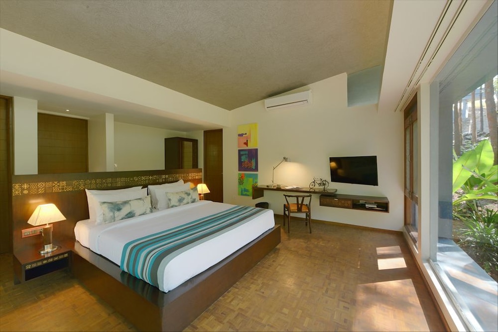 Java Rain Resorts 7/26