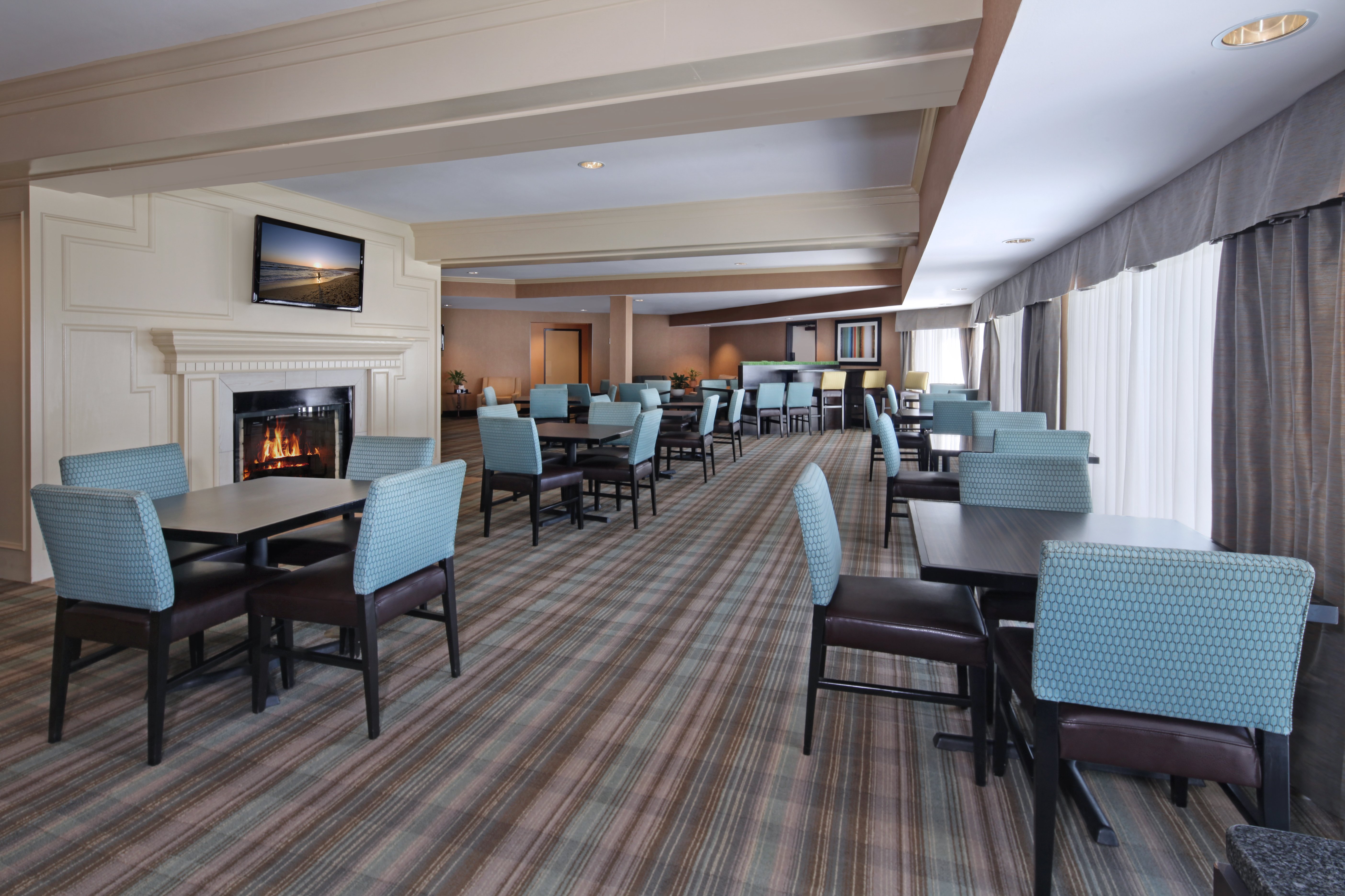Holiday Inn Express Port Hueneme 23/38