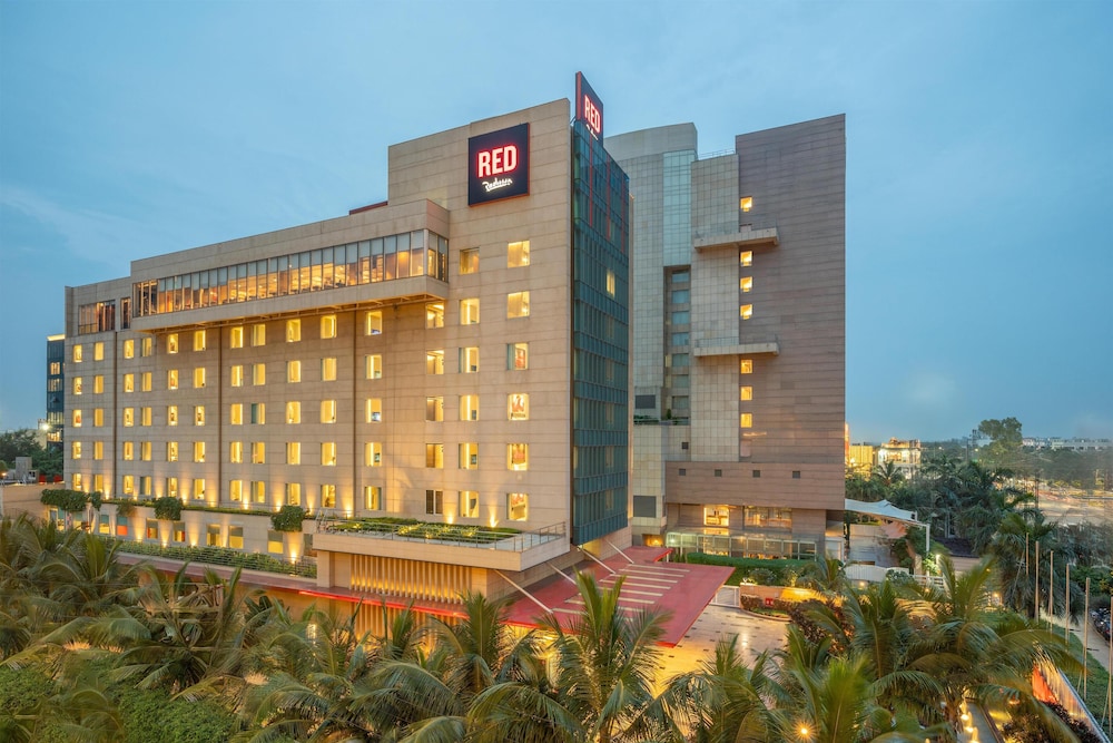 Radisson RED Indore 1/22