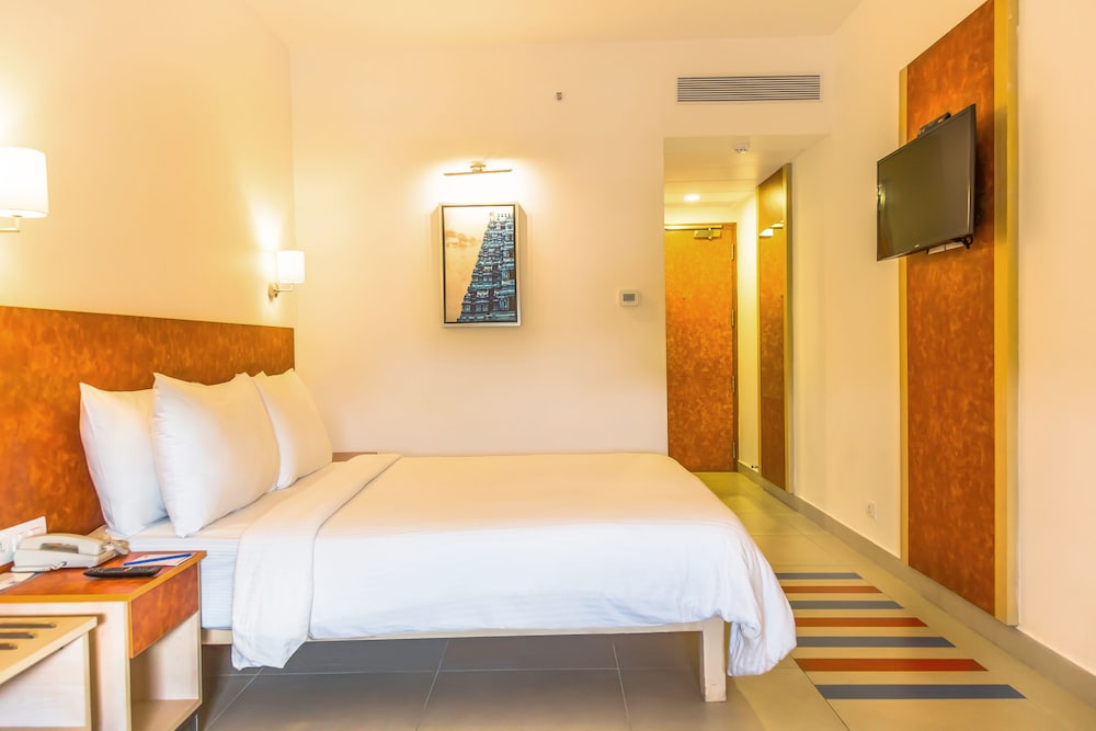 Kalyan Hometel Vandalur Chennai 16/42