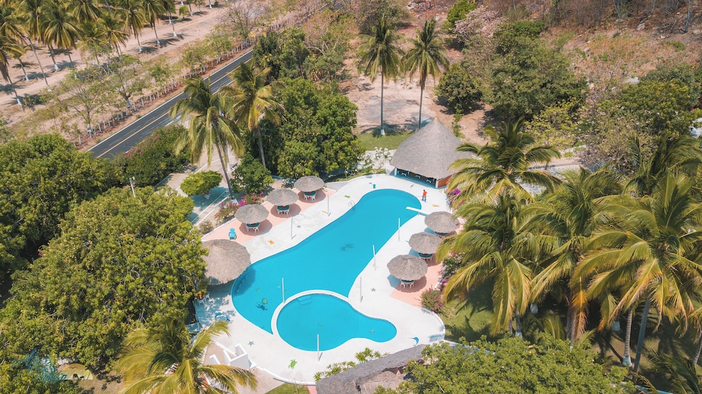 Hotel &amp; Club Campestre Altos Paraiso 30/50