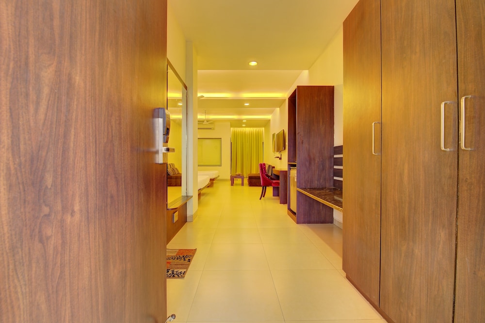 HOTEL KHANVEL RESORT 47/50