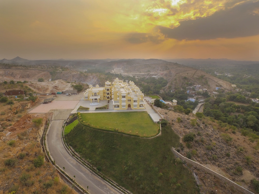 Justa Brij Bhoomi Nathdwara 29/39