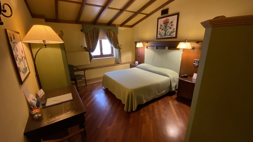 Relais Santa Anastasia 30/55