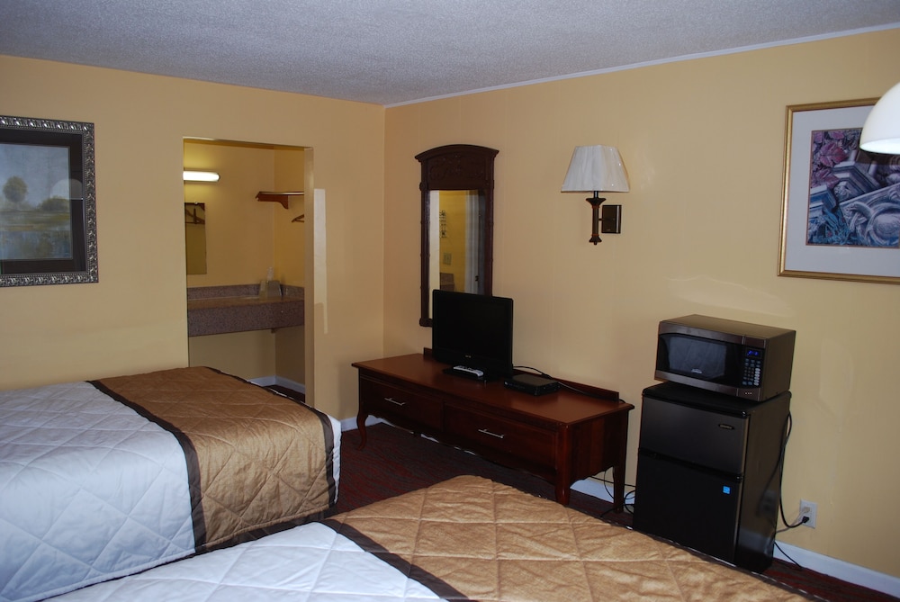 OYO Duffy's Motel 16/37