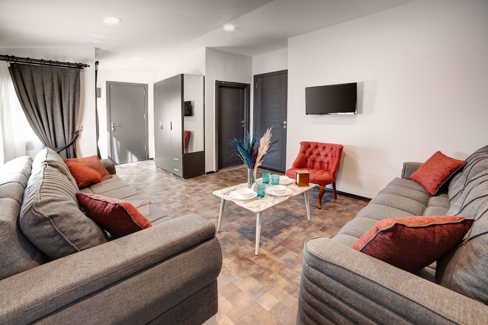 Lime Garden Hotel 40/61