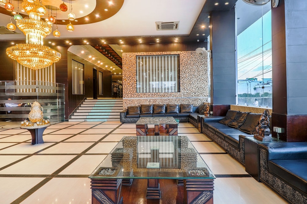 HOTEL GRAND SHIVA 8/50
