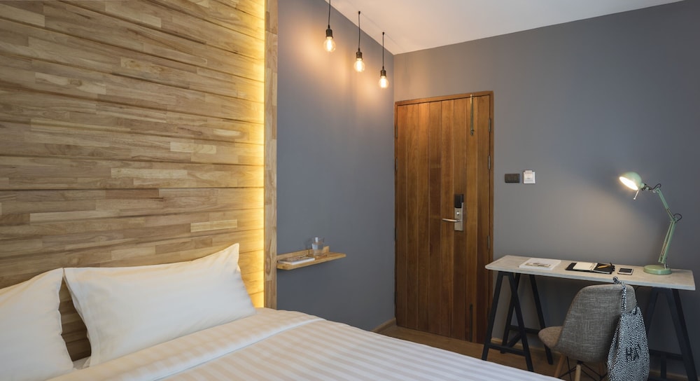Timber Hostel 16/63