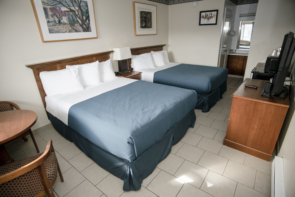 PACIFIC INN 5/23