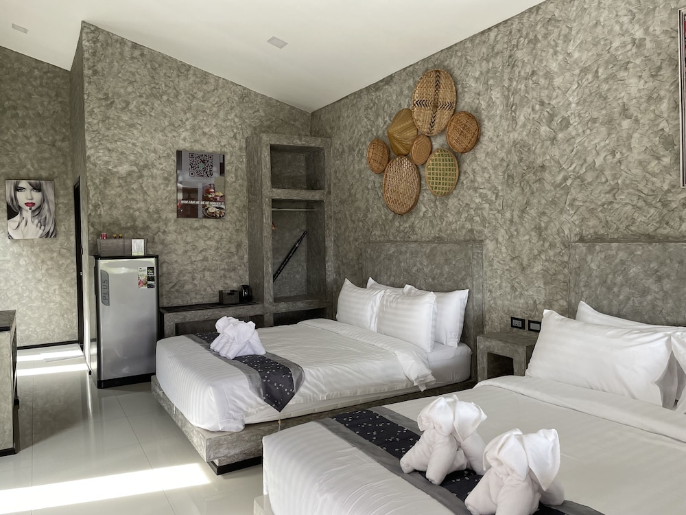 Hideaway Resort 10/32