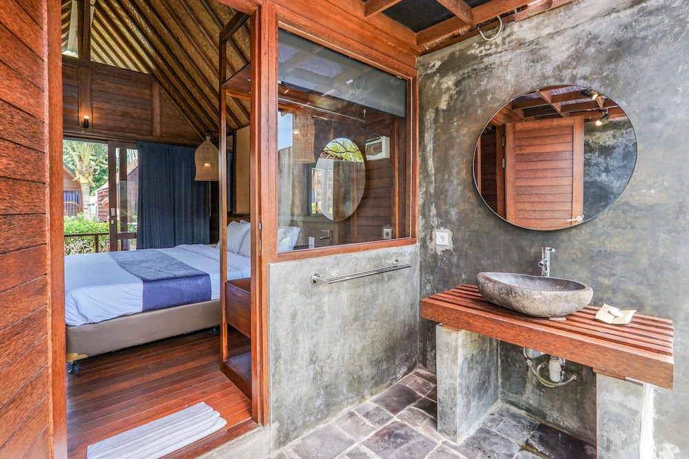 Bingin Lodge 40/40