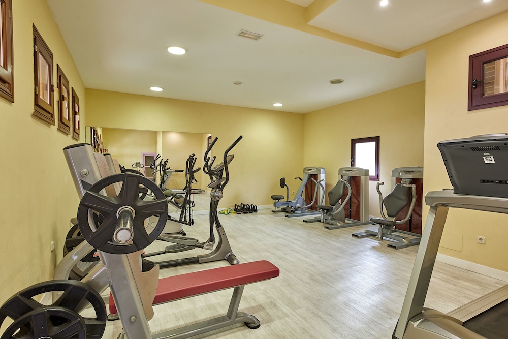 Pula Suites Boutique Resort 70/97