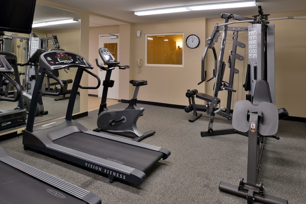 CANDLEWOOD SUITES BLUFFTON - HILTON HEAD 36/73