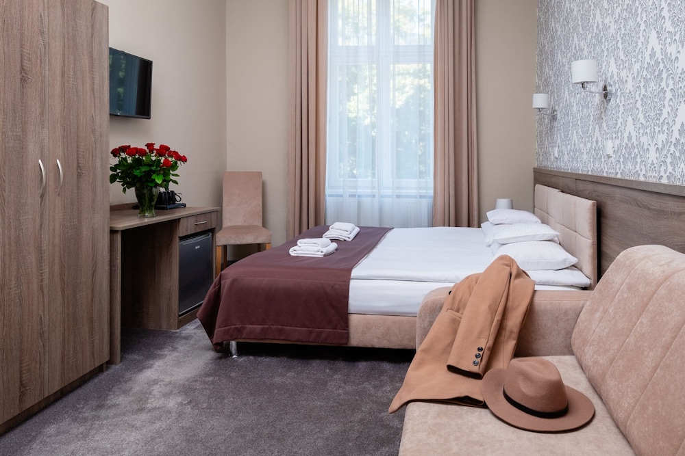 Hotel Maximum 20/50