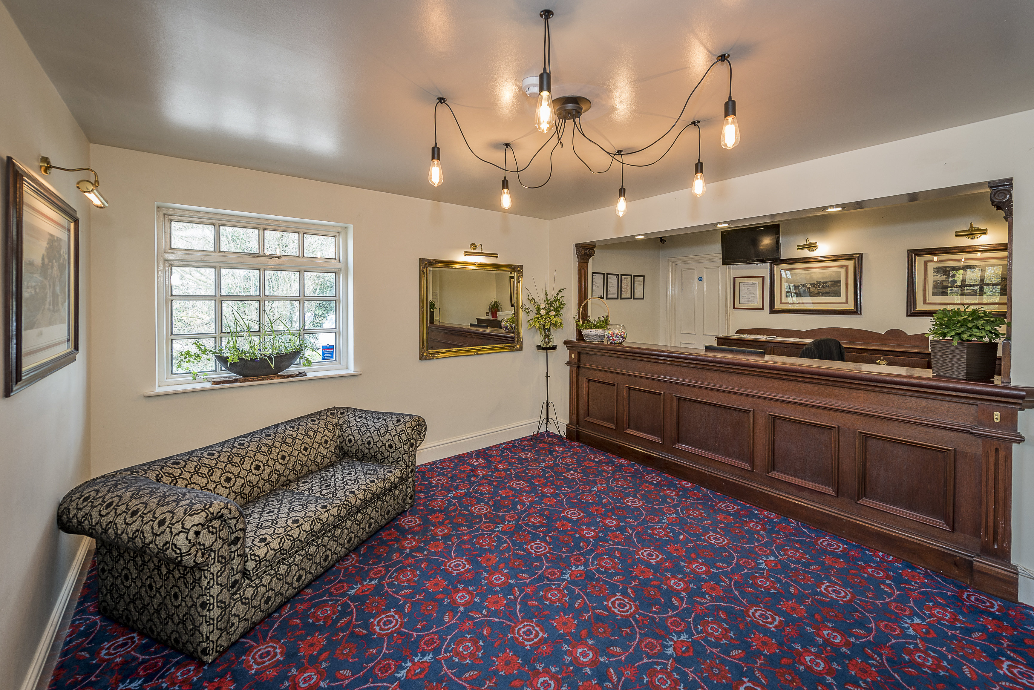 Marston Farm Hotel 38/55