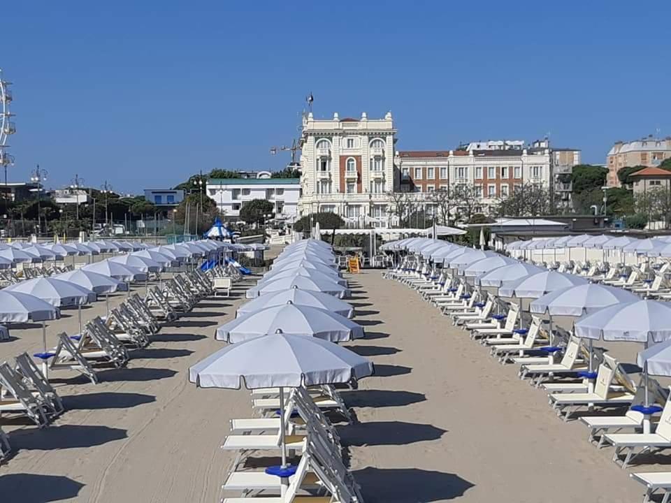 Grand Hotel Cesenatico 52/58
