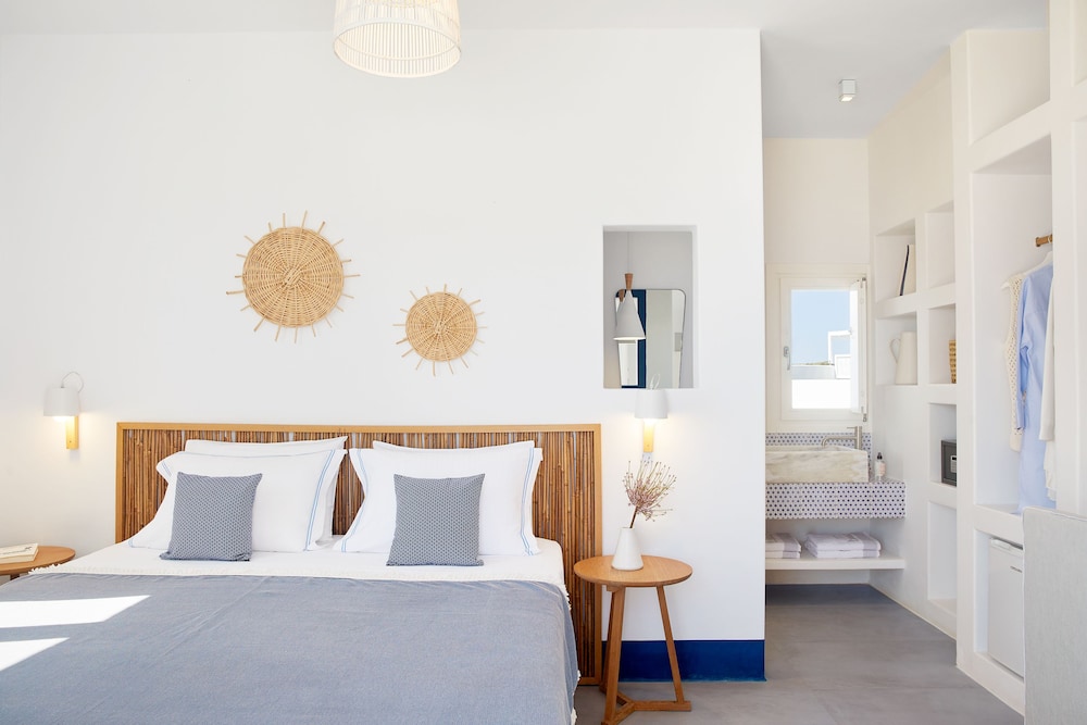 HONEYMOON, SUITE, PLUNGE POOL