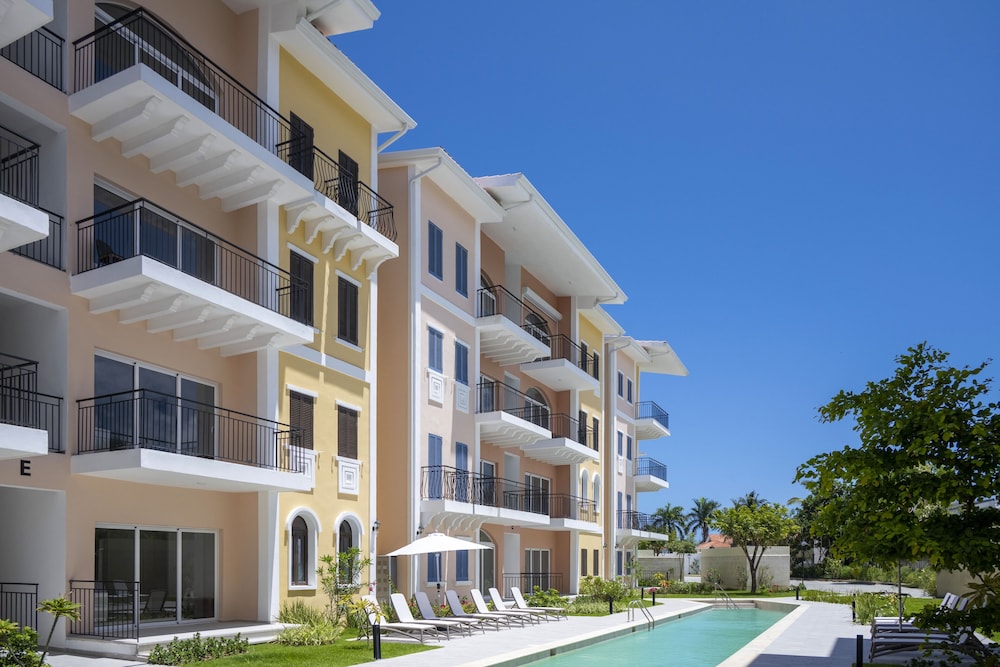 Reserva Real By Harper 9/30