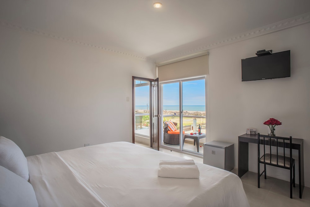 Hotel La Ria Playas 9/42