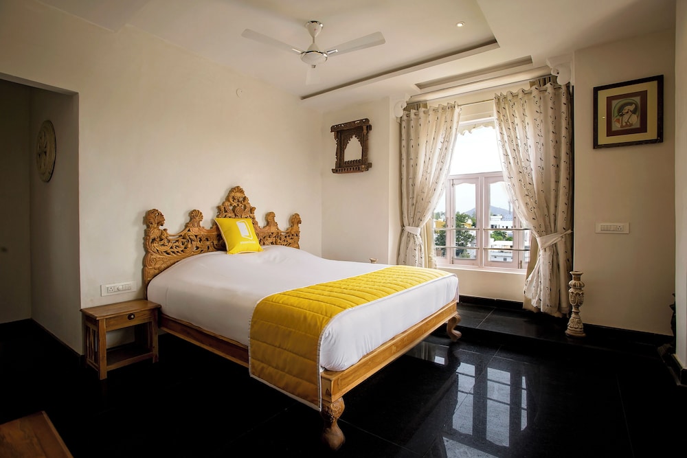Bloom Boutique Udaipur (Lake Pichola) 27/50