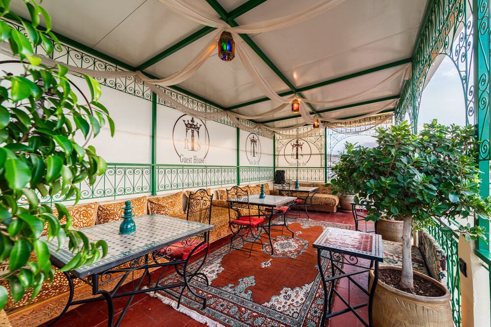 Riad Taj Salma 48/68